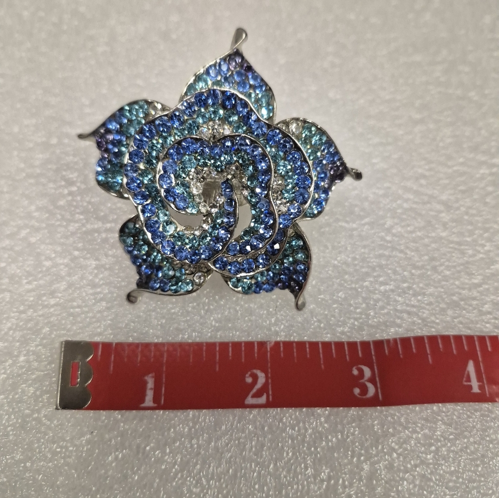 Blue Rhinestone Rose Ring Adjustable Silvertone F… - image 6